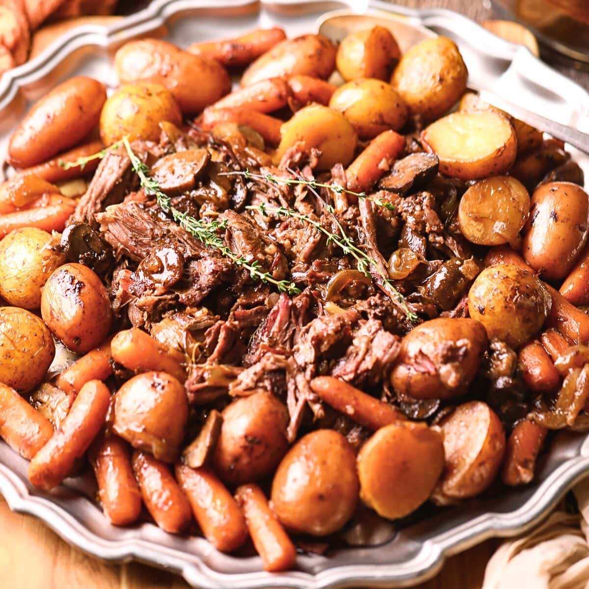 Ultimate Dutch Oven Pot Roast: Fall-Apart Tender & One-Pot Easy